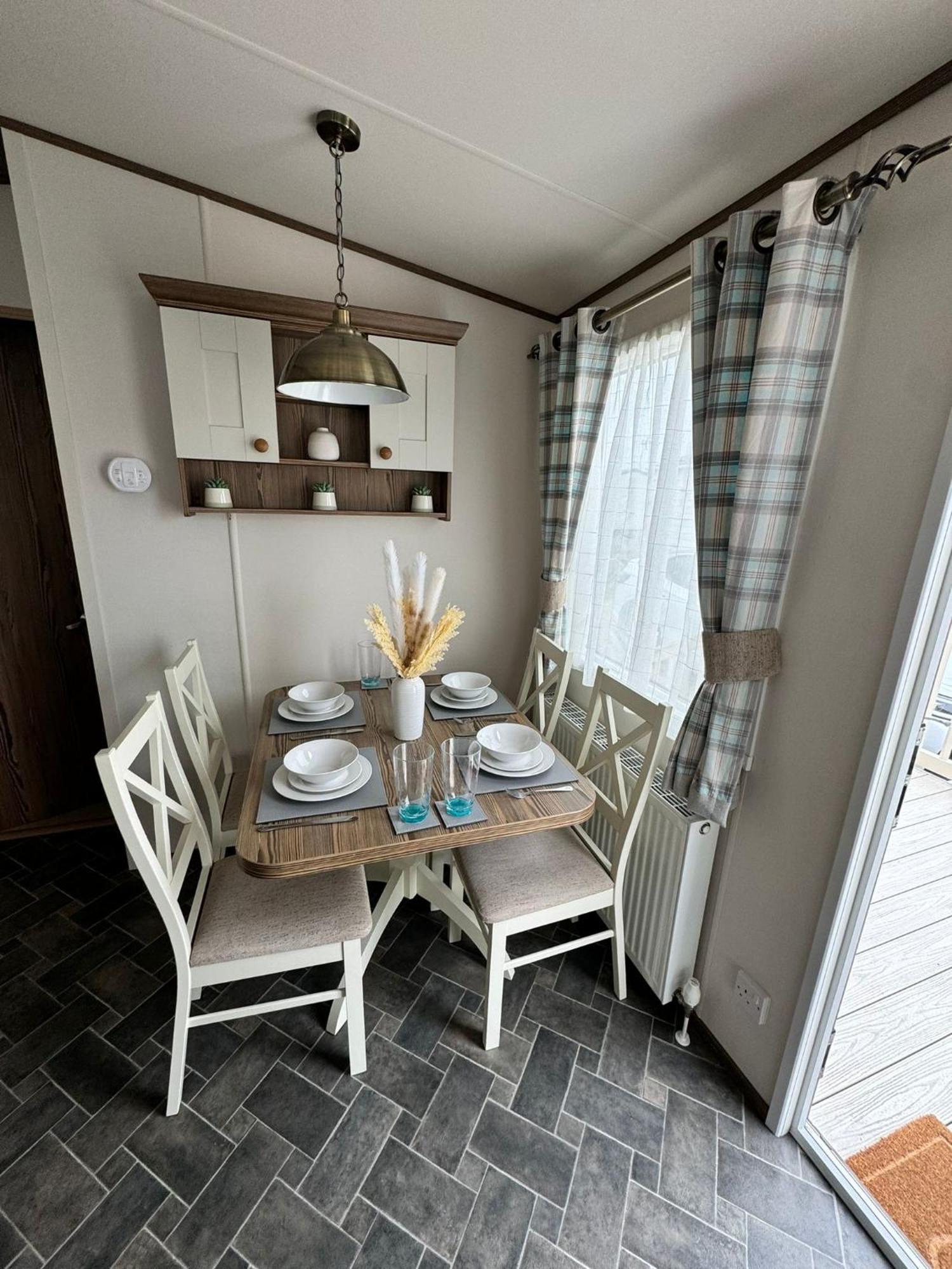 Jandor Retreat Apartment Lossiemouth Bagian luar foto